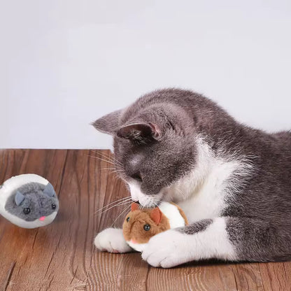 Juguete Interactivo para Gatos en Forma de Ratón con Vibración – Peluche Suave y Resistente a Mordidas