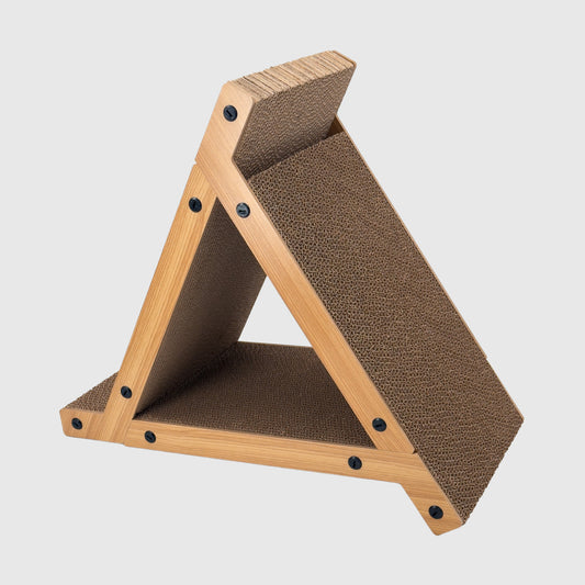 Rascador triangular para gatos