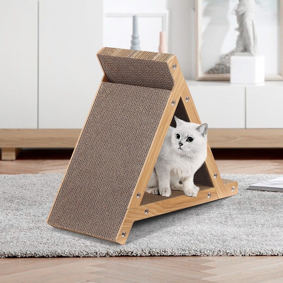 Rascador triangular para gatos